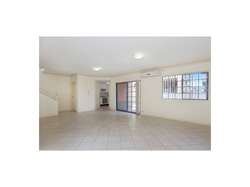 5/126 John Street, Merrylands NSW 2160