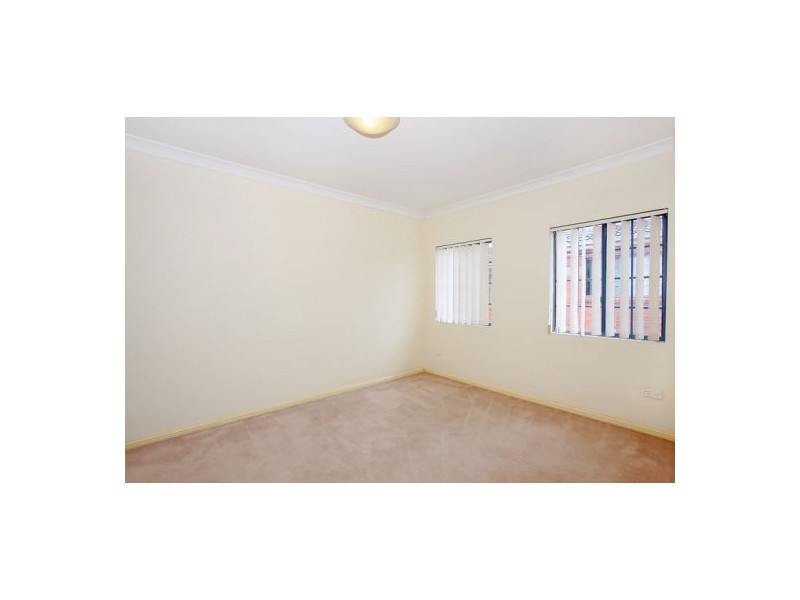 5/126 John Street, Merrylands NSW 2160