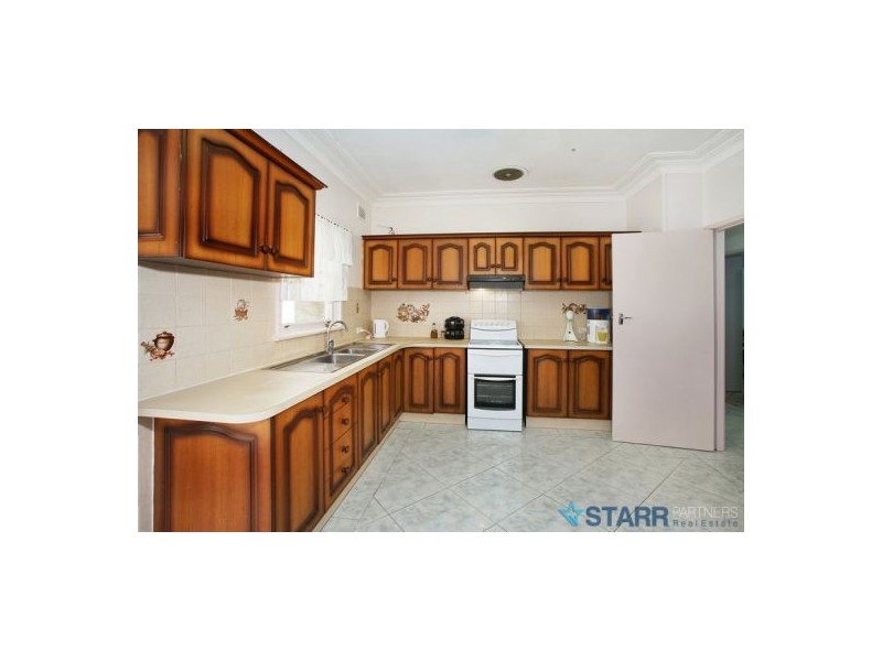 48 Vale Street, Woodpark NSW 2164