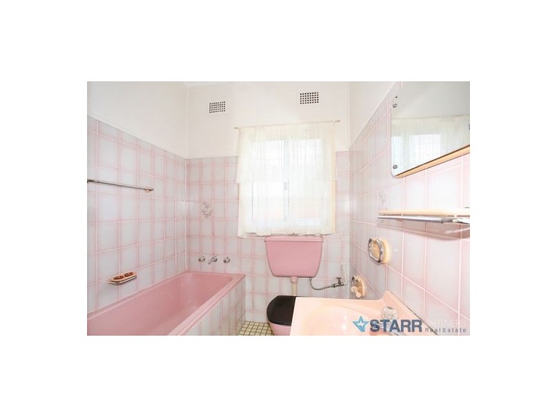 47 Wolseley, Merrylands NSW 2160