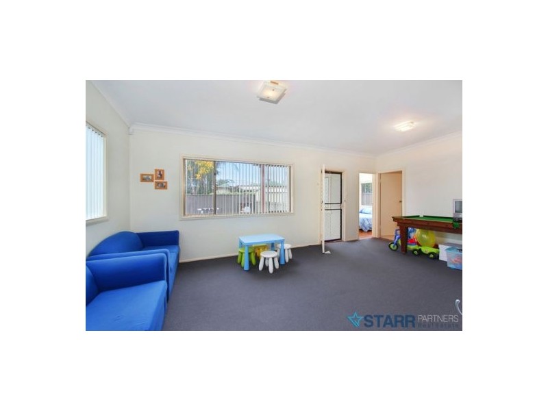 11 Oklahoma Avenue, Toongabbie NSW 2146