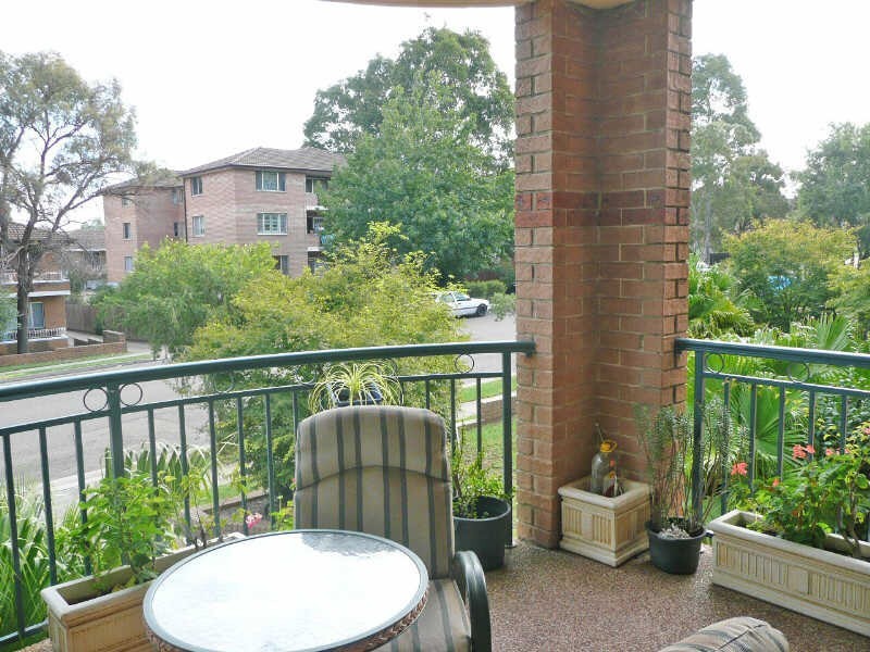 2/21 SHEFFIELD STREET, Merrylands NSW 2160