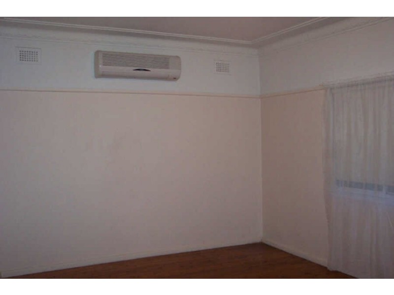 66  BALLANDELLA ROAD, Toongabbie NSW 2146