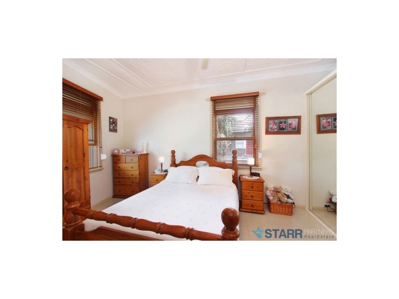 4  Lansdowne Street, Parramatta NSW 2150