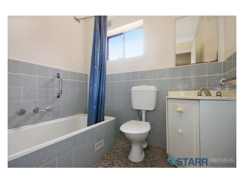 4/14-16 Sherwood Road, Merrylands NSW 2160