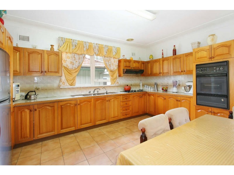 23  EDWARD STREET, Guildford NSW 2161