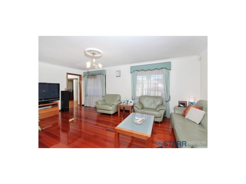 35 Elford Crescent, Merrylands NSW 2160