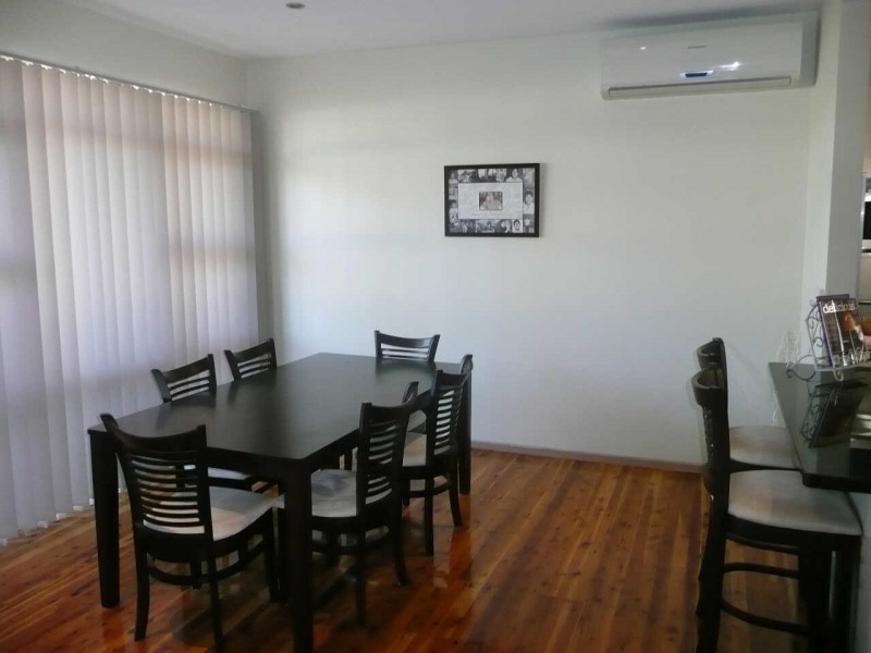 77 WARREN ROAD, Woodpark NSW 2164