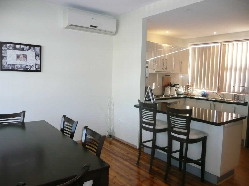 77 WARREN ROAD, Woodpark NSW 2164