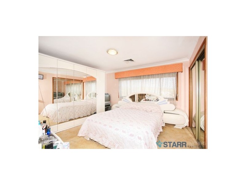 27 Casino Road, Greystanes NSW 2145