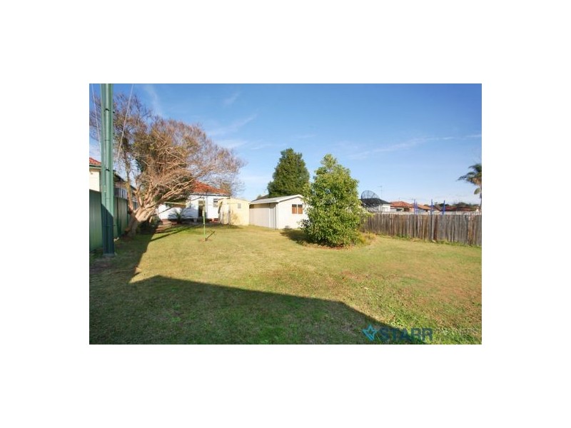 9 Patten Avenue, Merrylands NSW 2160