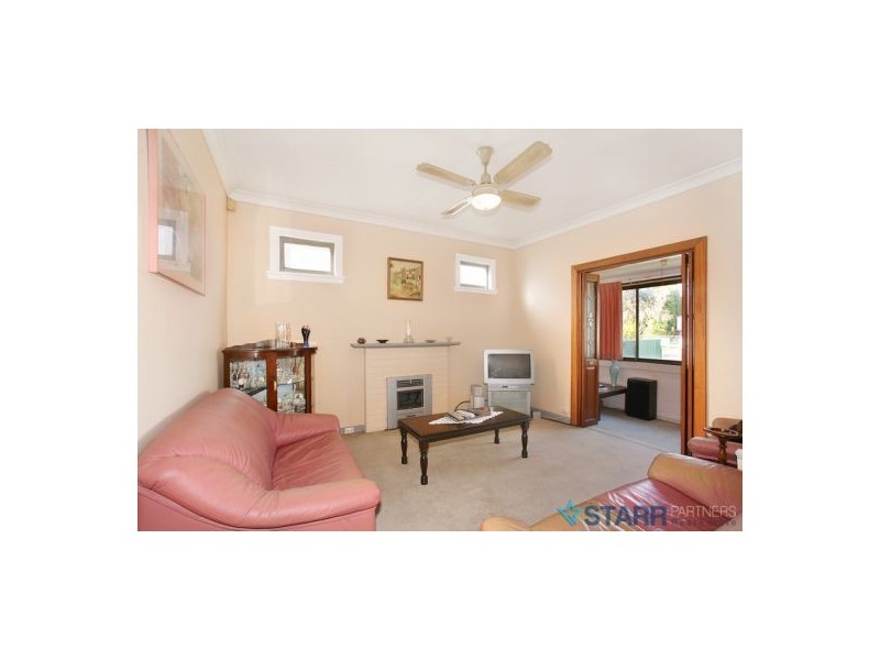 9 Patten Avenue, Merrylands NSW 2160