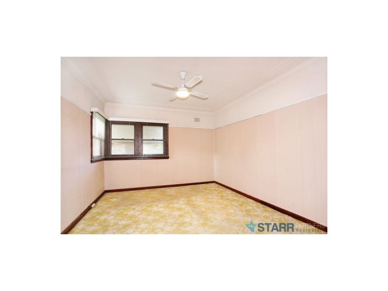 153 Chetwynd Road, Guildford NSW 2161