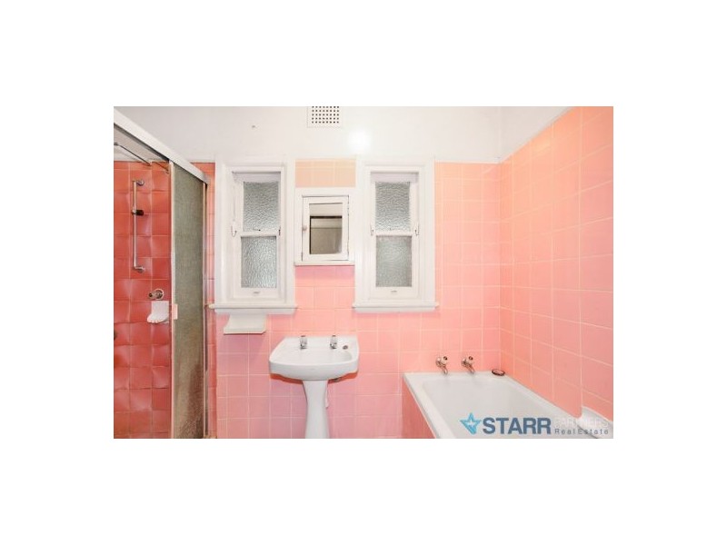 153 Chetwynd Road, Guildford NSW 2161