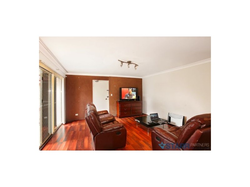 17/53 Kenyons Road, Merrylands NSW 2160