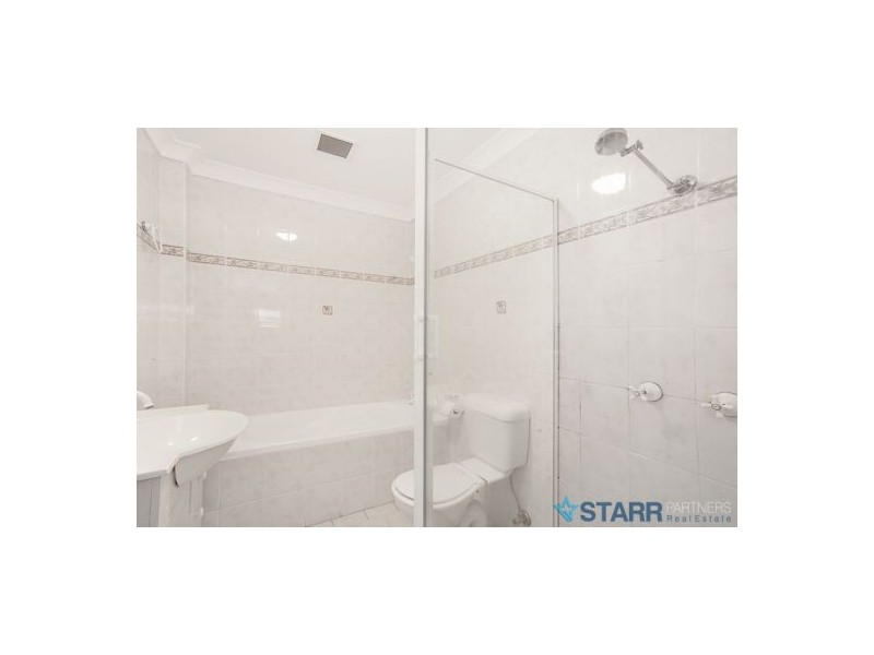 17/53 Kenyons Road, Merrylands NSW 2160