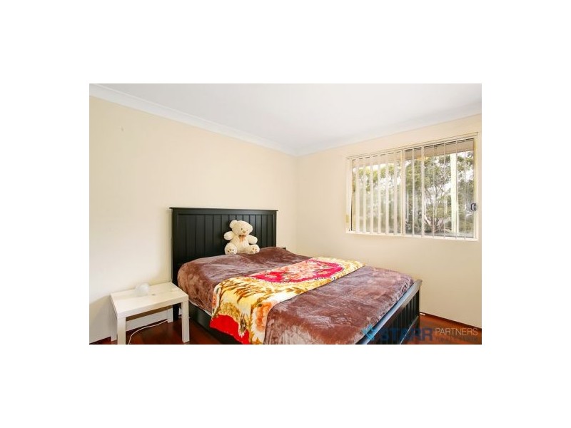 17/53 Kenyons Road, Merrylands NSW 2160