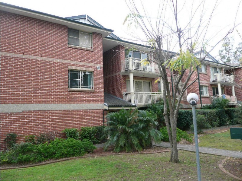 13/1  ST ANN STREET, Merrylands NSW 2160
