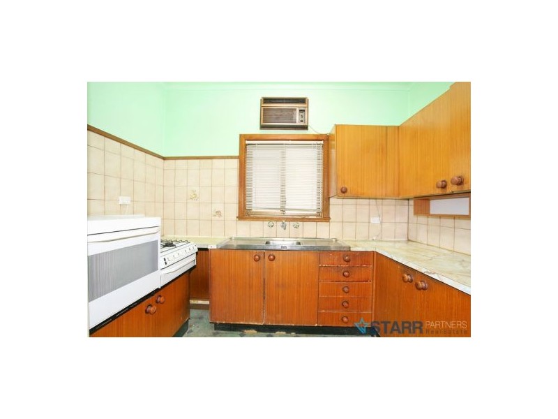 17 Virginia Street, Guildford West NSW 2161