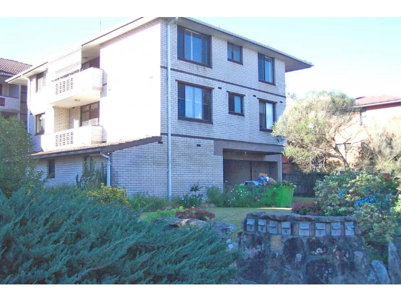 12/51  NEIL STREET, Merrylands NSW 2160