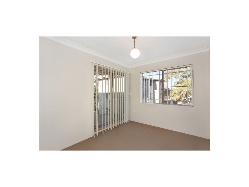 8/58 Birmingham Street, Merrylands NSW 2160