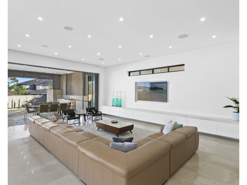 8 Vincent Street, Merrylands NSW 2160