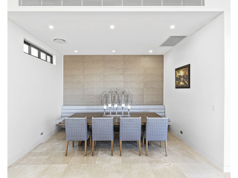 8 Vincent Street, Merrylands NSW 2160