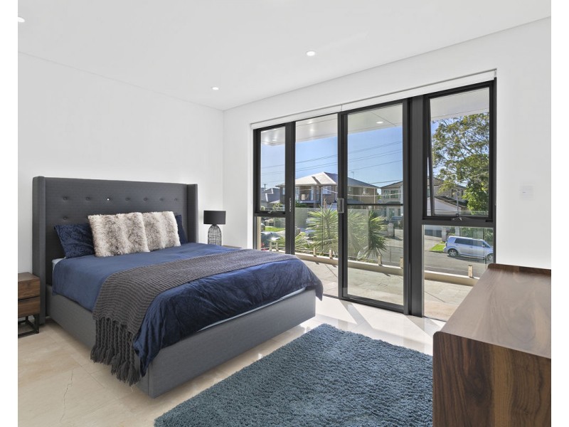 8 Vincent Street, Merrylands NSW 2160