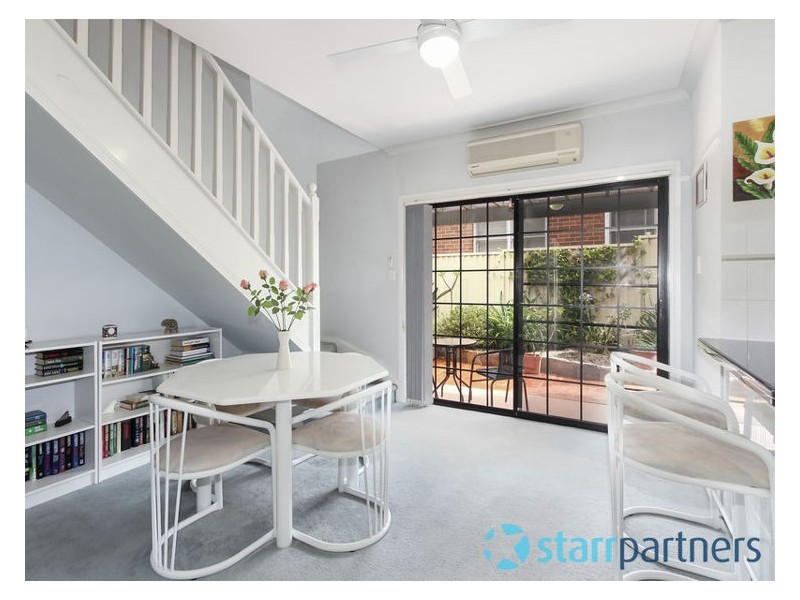 6/11-11A Ellis Street, Merrylands NSW 2160