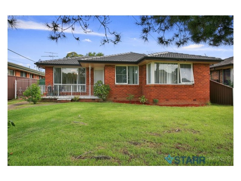 20 Greenmeadows Crescent, Toongabbie NSW 2146