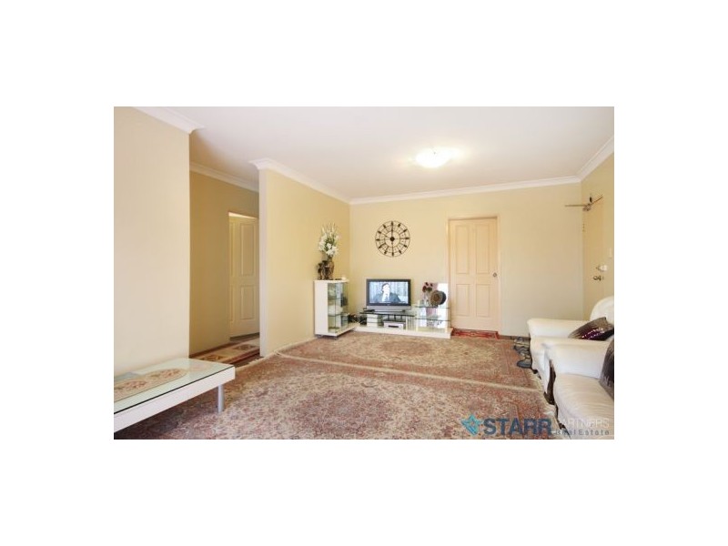 2/66 Pitt Street, Granville NSW 2142