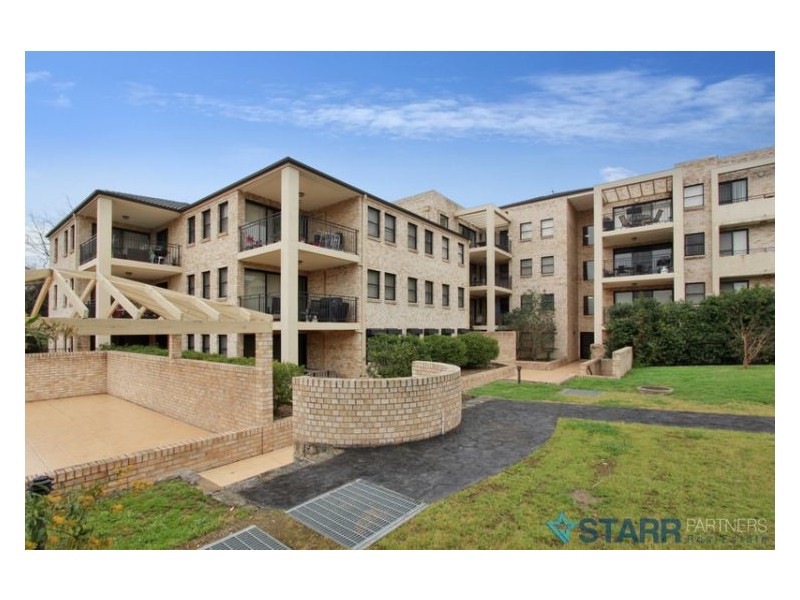 23/10-12 Murray Street, Northmead NSW 2152