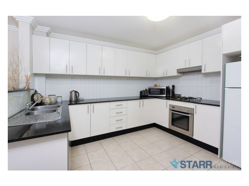 23/10-12 Murray Street, Northmead NSW 2152