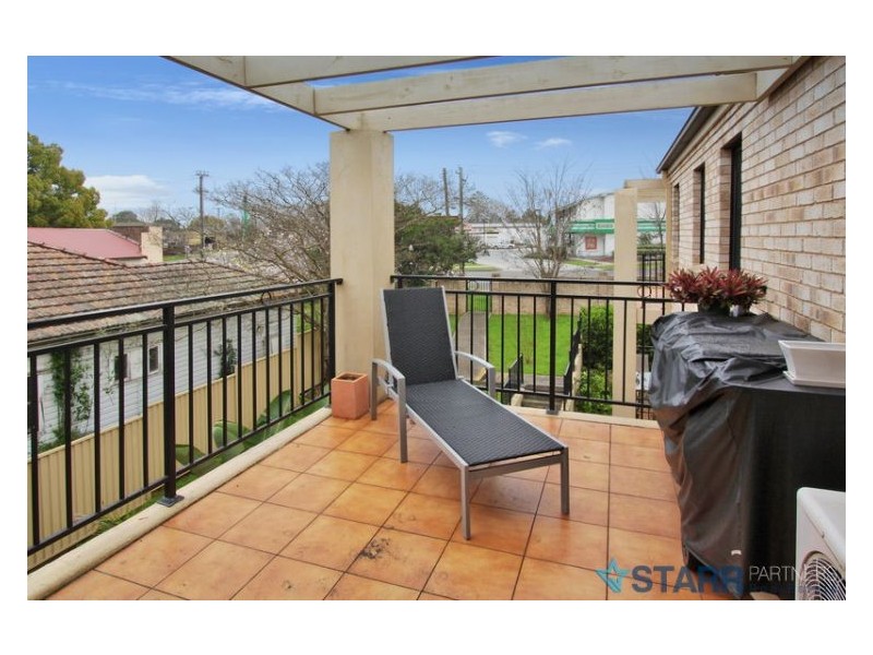 23/10-12 Murray Street, Northmead NSW 2152