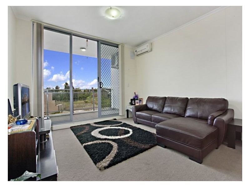 A201/42 Brickworks Drive, Holroyd NSW 2142