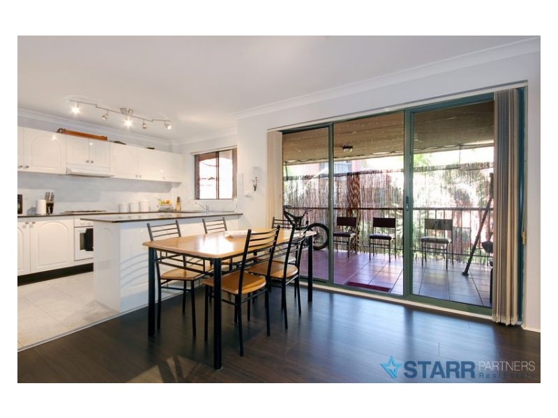 21/10 Arthur Street, Merrylands NSW 2160