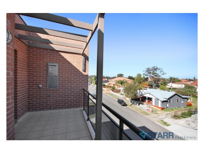 20/39 Earl Street, Merrylands NSW 2160