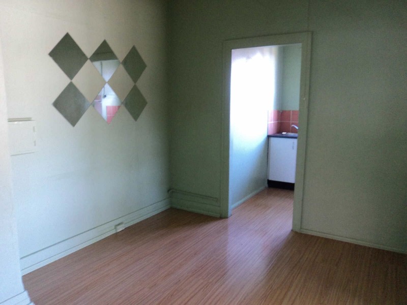 02/64  HAWKSVIEW STREET, Guildford NSW 2161