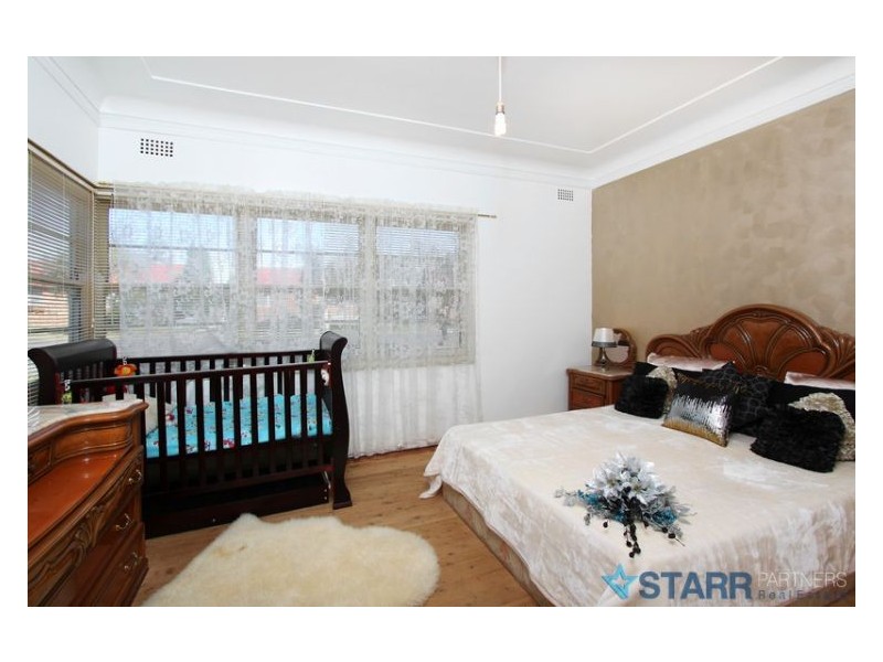 29 Kenelda Avenue, Guildford NSW 2161