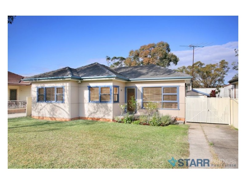 33 Sandra Street, Woodpark NSW 2164