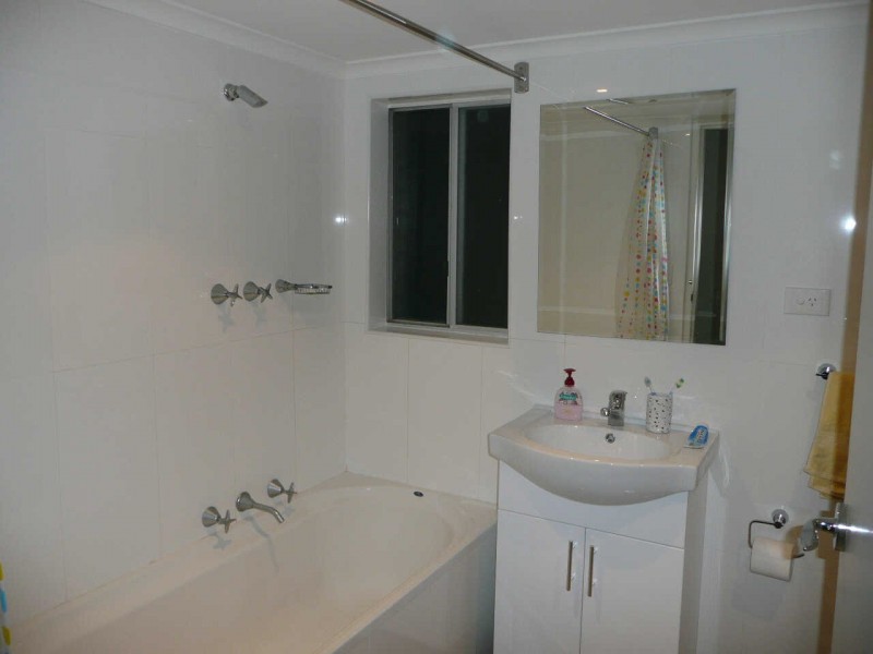 16/18  OXFORD STREET, Merrylands NSW 2160