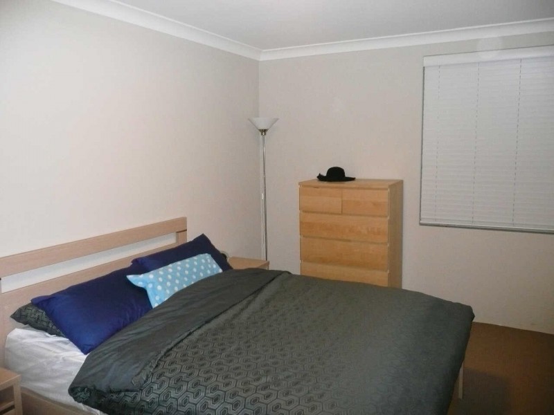 16/18  OXFORD STREET, Merrylands NSW 2160