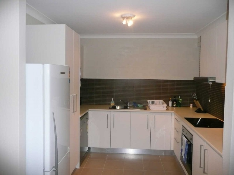 16/18  OXFORD STREET, Merrylands NSW 2160