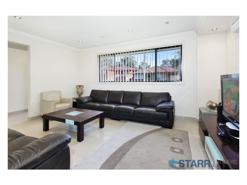 6 Royal Place, Greystanes NSW 2145