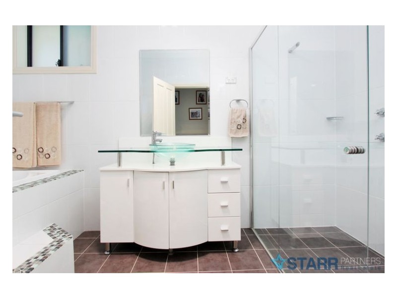 6 Royal Place, Greystanes NSW 2145