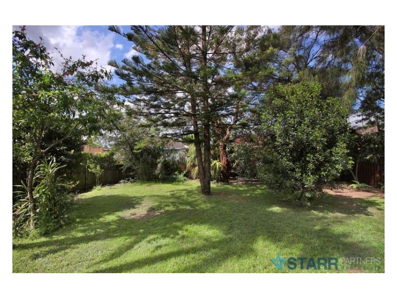 19 Anderson Street, Westmead NSW 2145