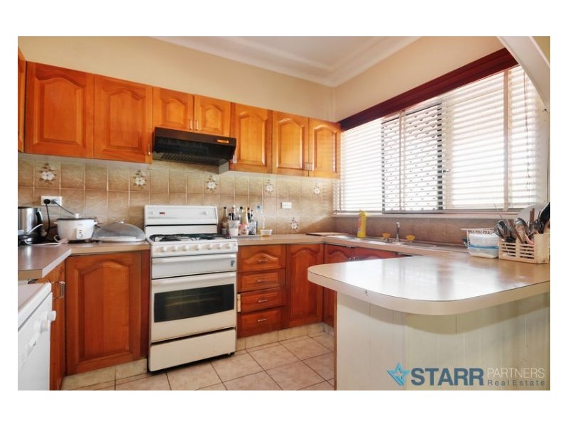 47 Queen Street, Guildford NSW 2161