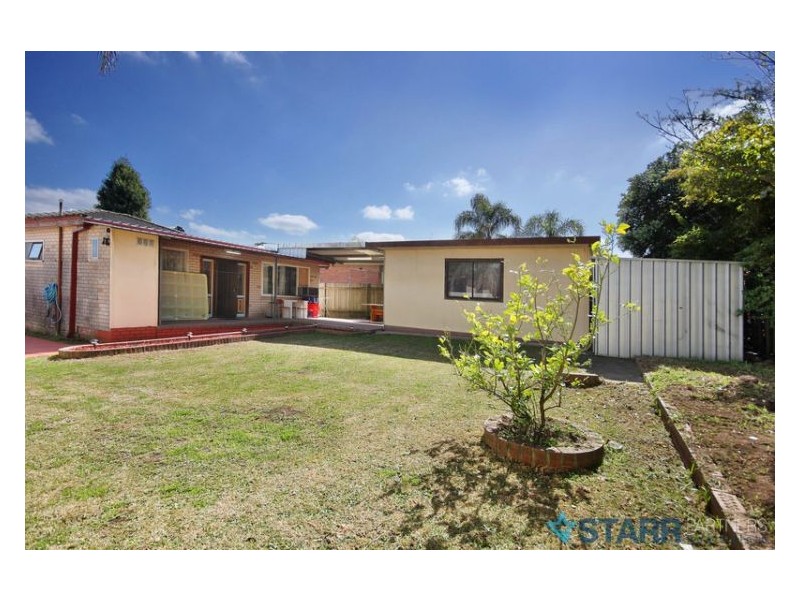 47 Queen Street, Guildford NSW 2161
