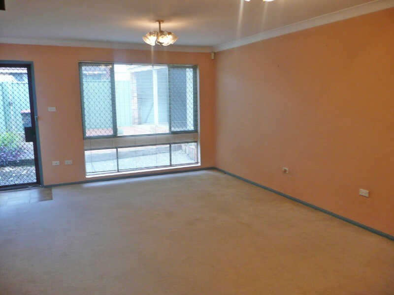 3/124  GURNEY ROAD, Chester Hill NSW 2162