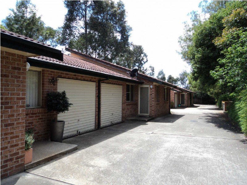 02/225  TARGO ROAD, Toongabbie NSW 2146